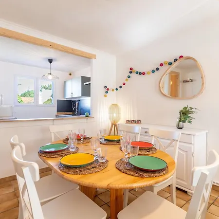 Le 5 Mimosas - A 600m Garage *