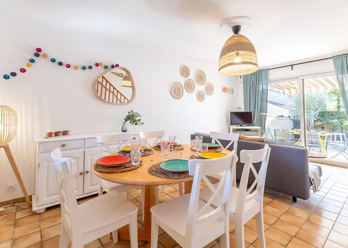 Le 5 Mimosas - A 600m Garage * Σαιν-Ζαν-ντε-Μον