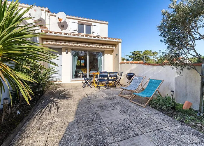 Le 5 Mimosas - A 600m Garage *